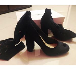 JUSTFAB Black lace up pumps 
Size 6